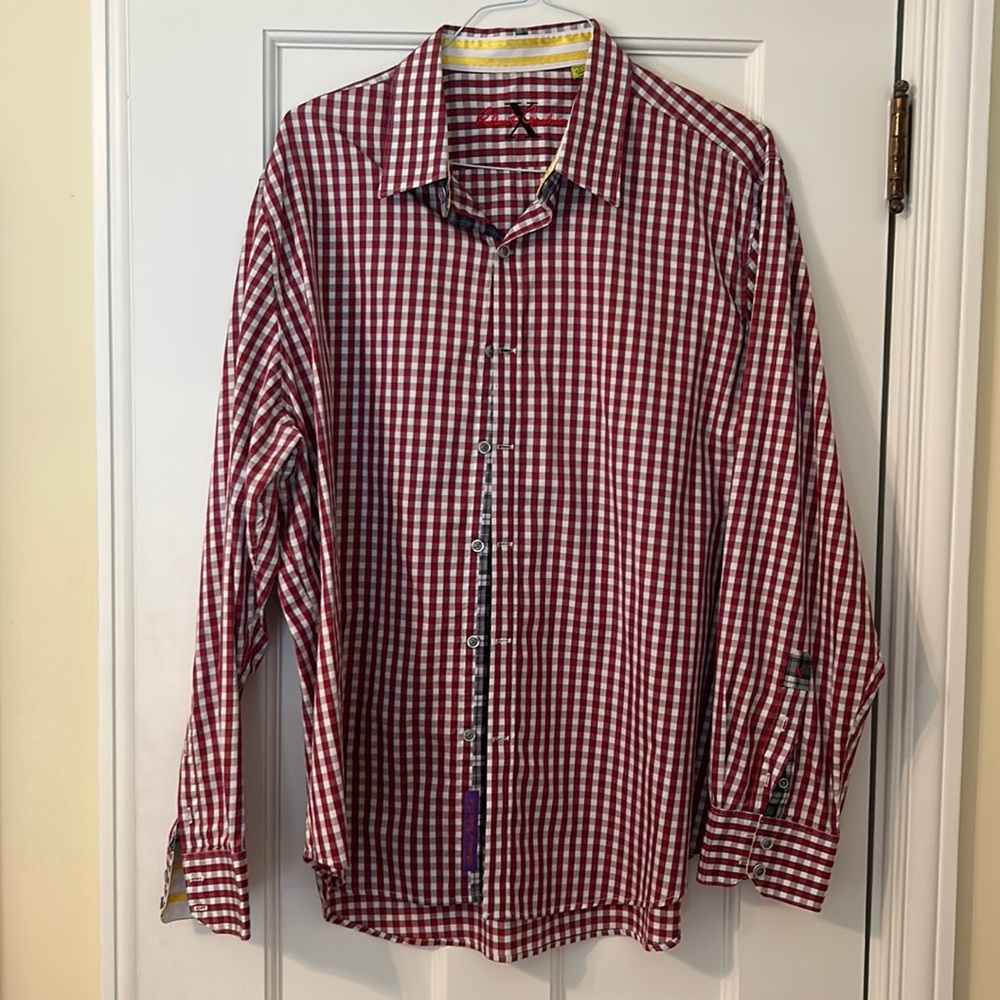 Robert Graham X shirt. Great condition.